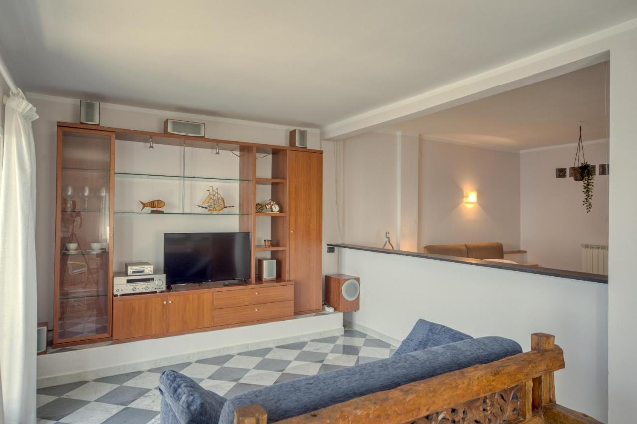 סורי Polanesi Sea View Home מראה חיצוני תמונה