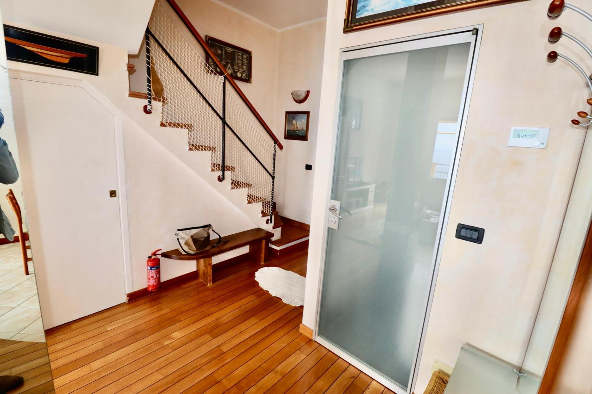 סורי Polanesi Sea View Home מראה חיצוני תמונה