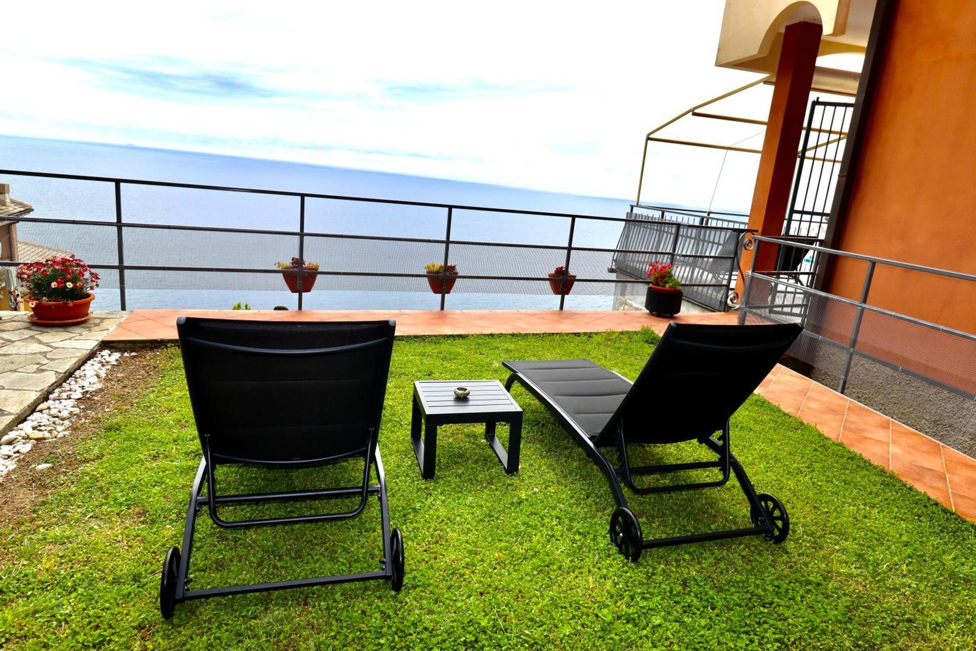 סורי Polanesi Sea View Home מראה חיצוני תמונה